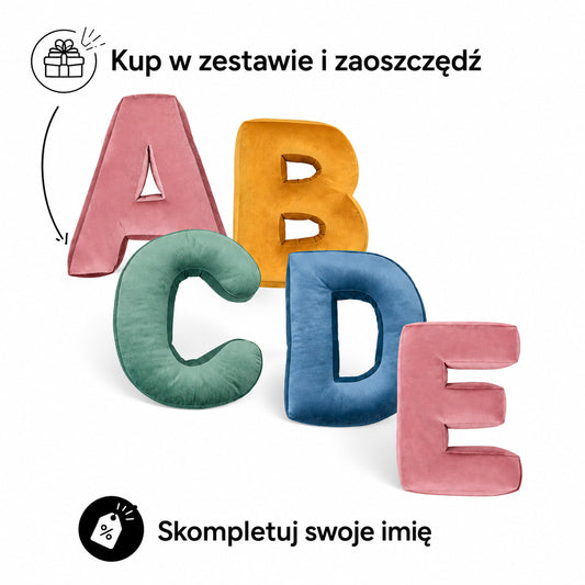 Poduszki Literki welurowe od Bettys home na białym tle 8
